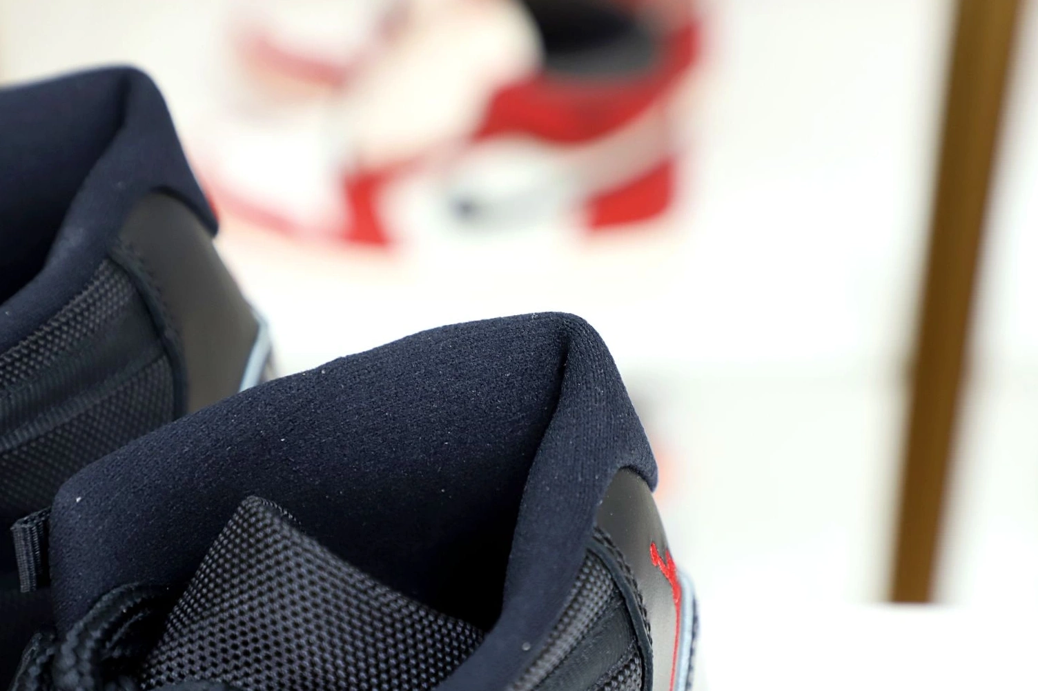 11 RETRO AIR 'BRED' 2019 JORDAN 0928